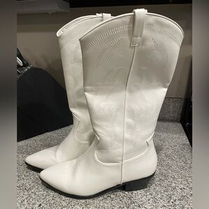 Wild Fable Cowboy Boots - sz 11 - virtually new, only worn once!